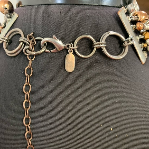 Necklace - Picture 2 of 3
